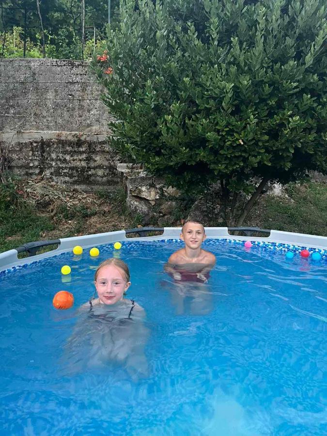 Hotel Auto Camp Radoman Virpazar Esterno foto